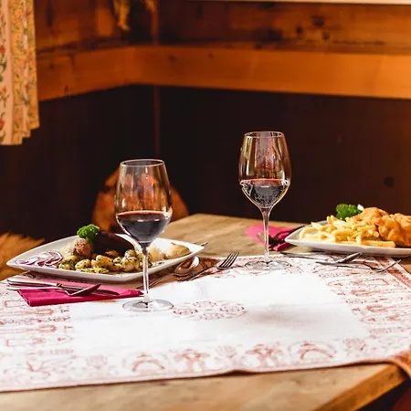 Penzion Matreier Tauernhaus Matrei in Osttirol