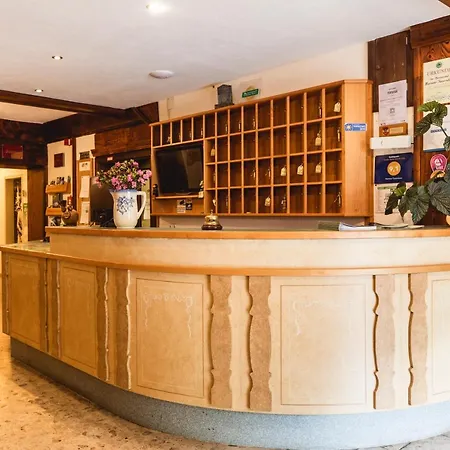 Matreier Tauernhaus Konukevi 3*