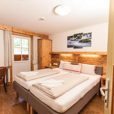 Matreier Tauernhaus 3*