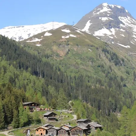 Matreier Tauernhaus Konukevi